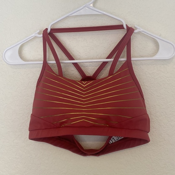 Cleo Harper Set of 3 sports bras Small blue, rose, black, gold - Picture 7 of 14